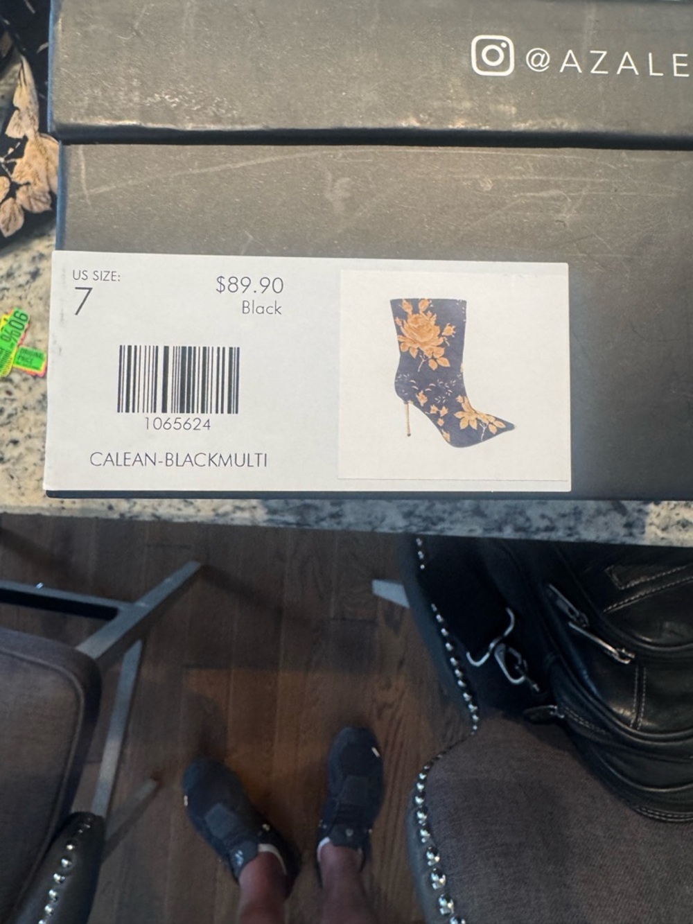 Azalea Wang Calean Black Gold Floral Boot Heels Pointed Toe Stiletto multi Sz - Picture 5 of 5